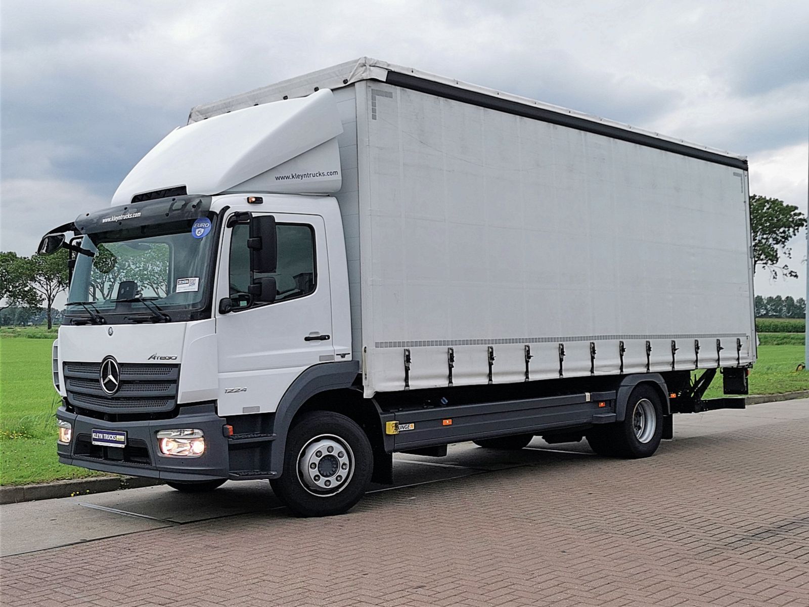 Mercedes Atego 1224 truck available for international export
